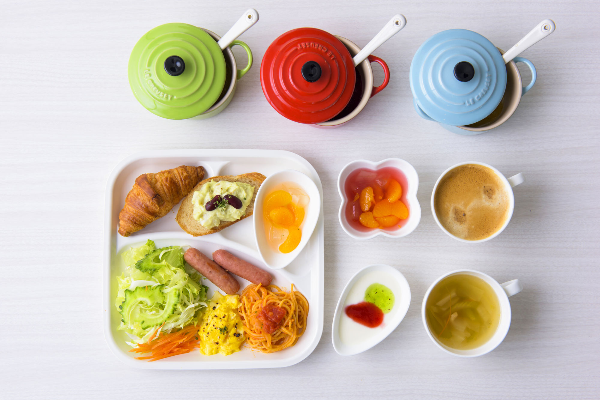 Фото Naha Tokyu REI Hotel