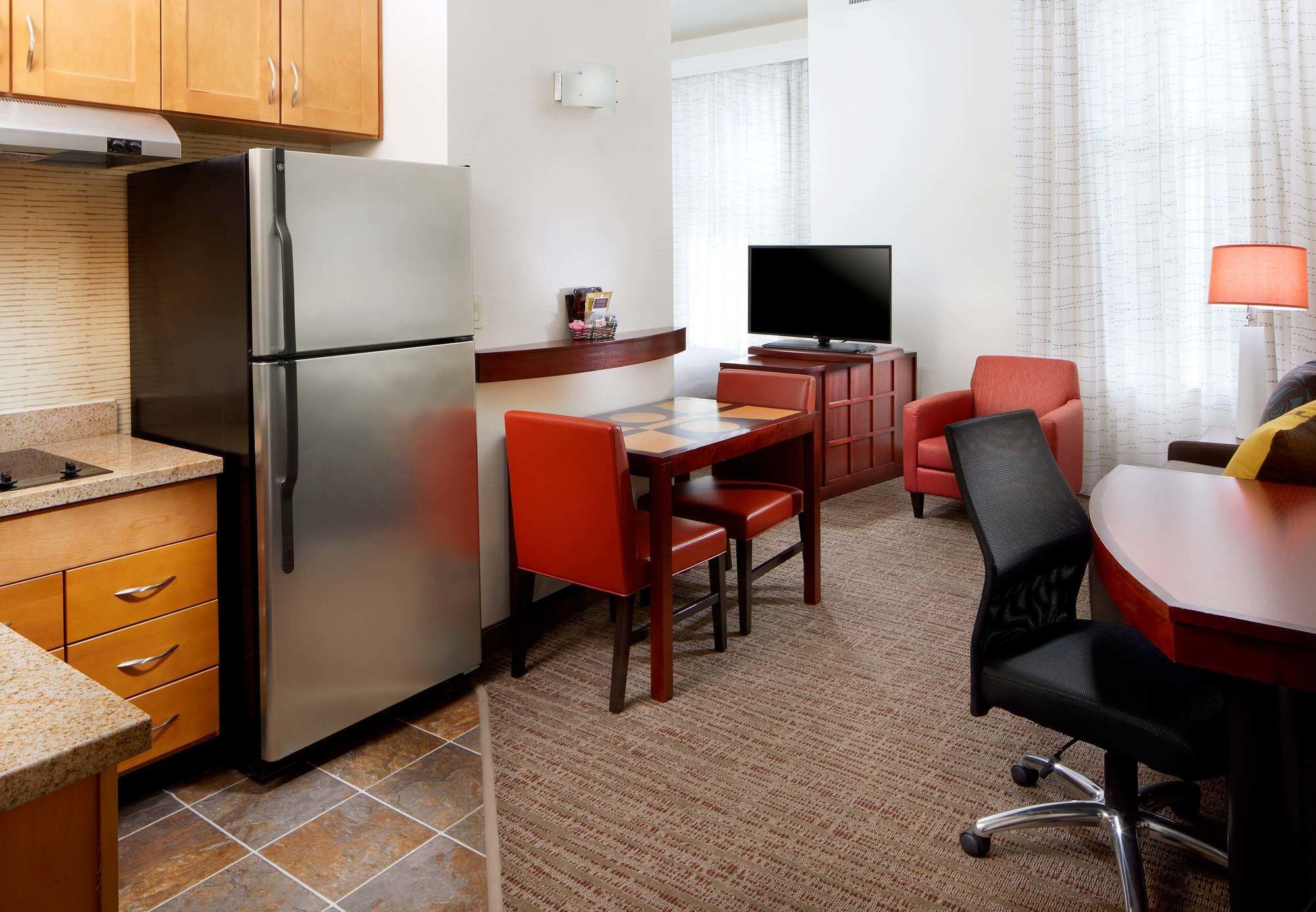 Фото Residence Inn by Marriott San Antonio Six Flags at The Rim