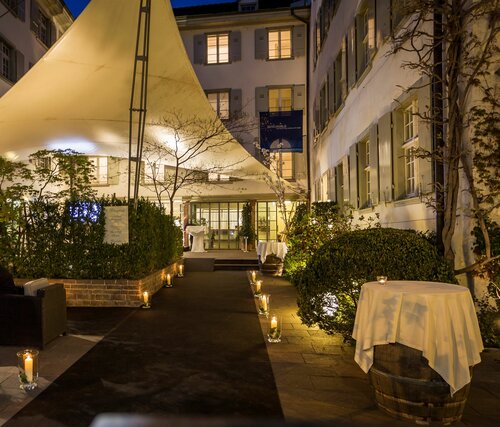 Внешний вид отеля Der Teufelhof Basel в Базели, фото 1