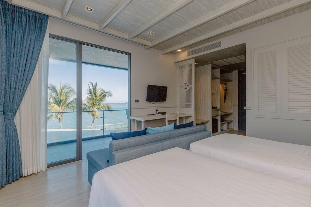 Фото Hotel Tide Phuket