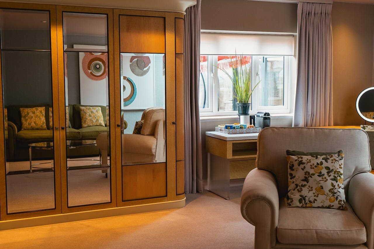 Фото The Bird, Bath