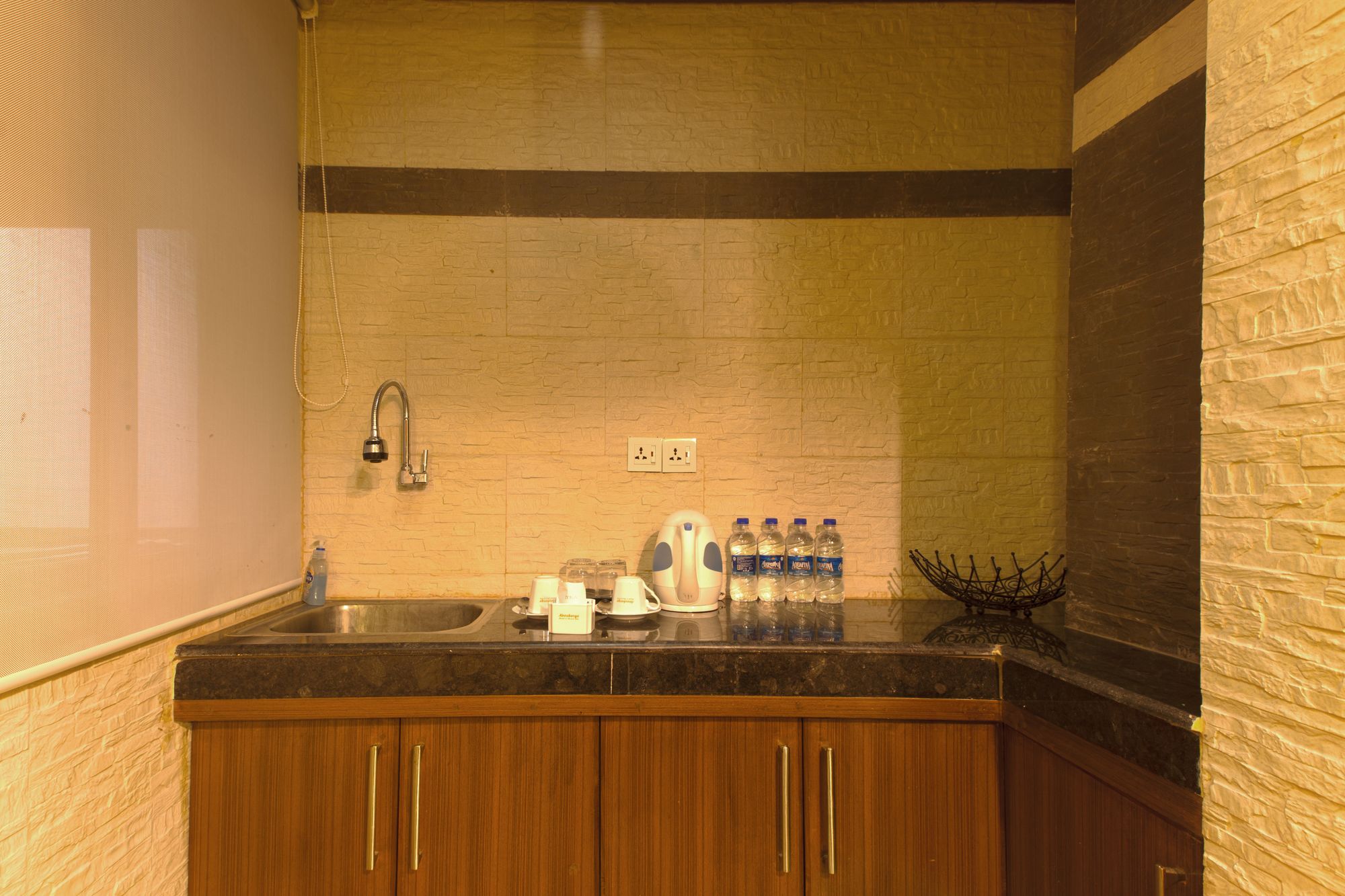 Фото Neeshorgo Hotel And Resort Ltd