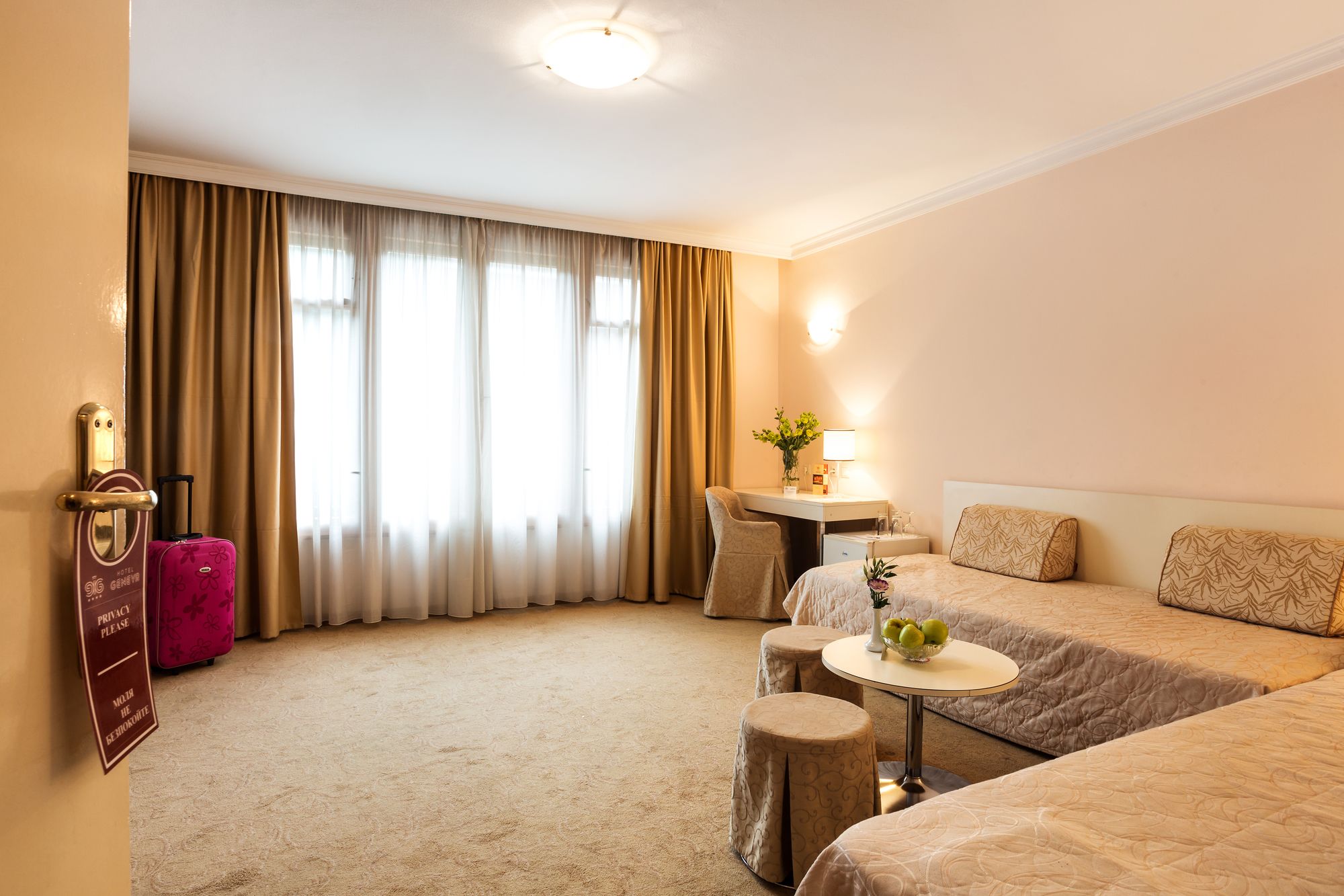 Фото Hotel Geneva