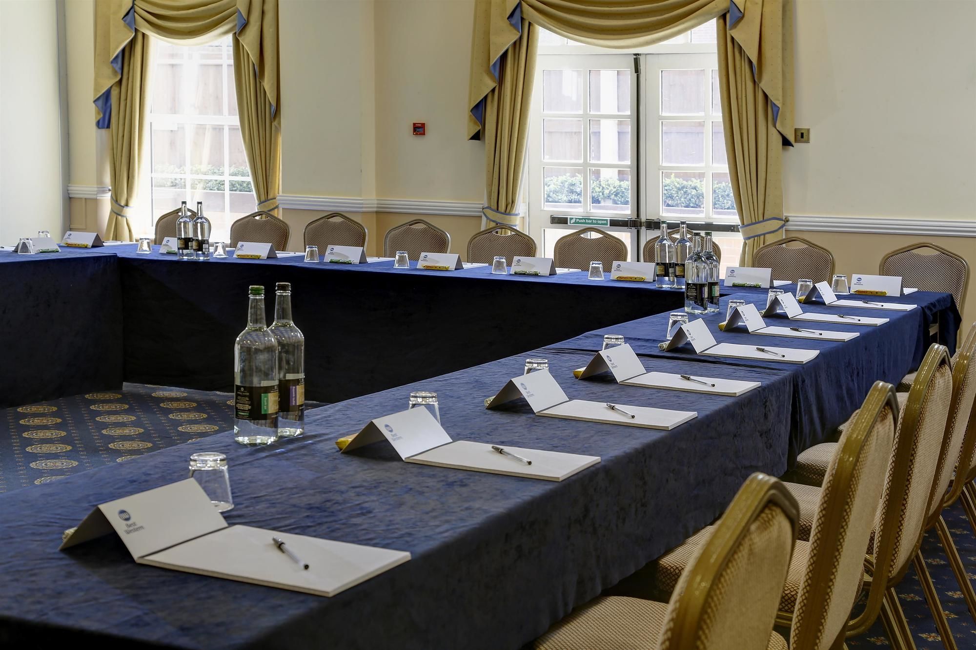 Фото Crowne Plaza East Midlands Airport by Ihg