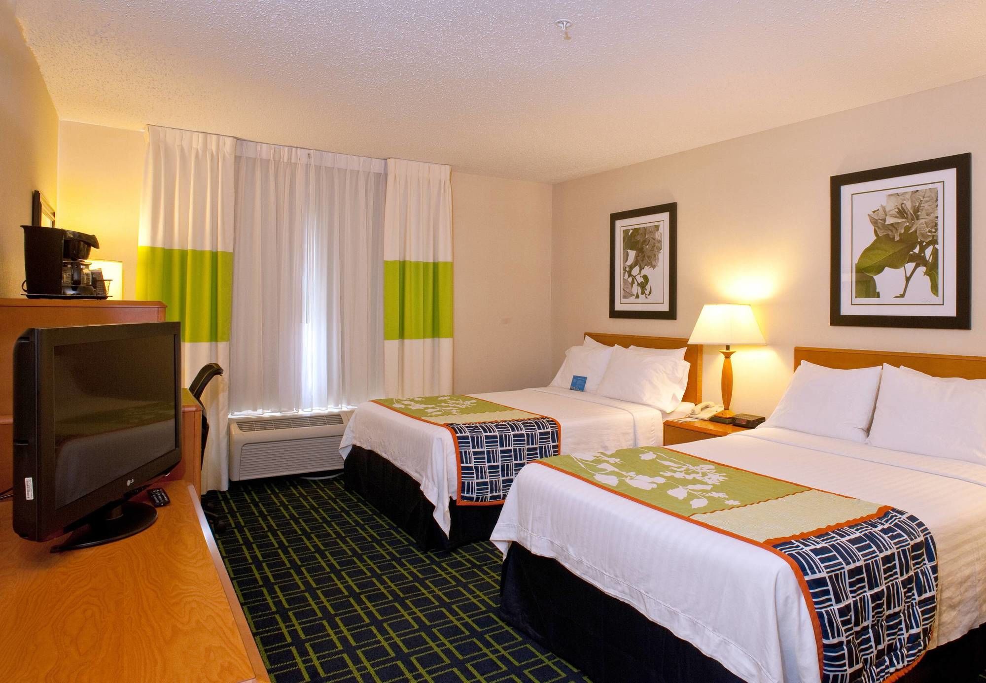 Фото Fairfield Inn and Suites by Marriott Roswell