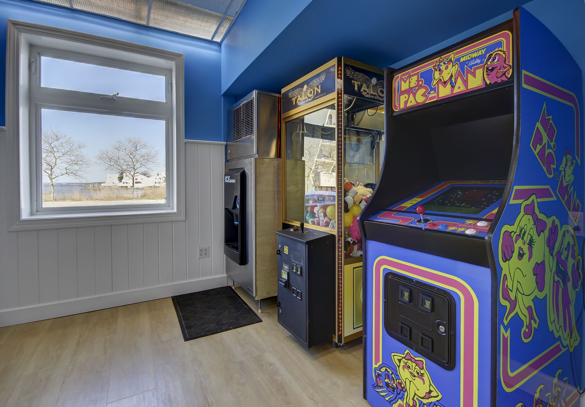 Фото Sea Bay Hotel