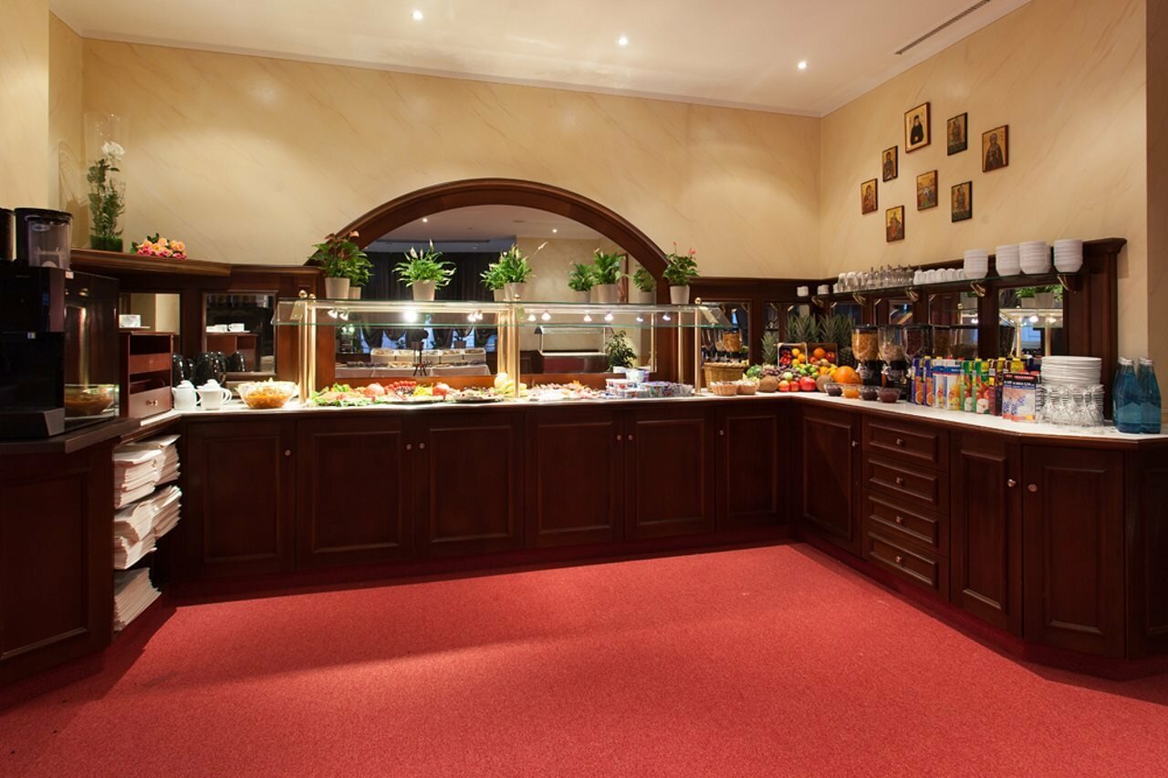 Фото Hotel Quellenhof