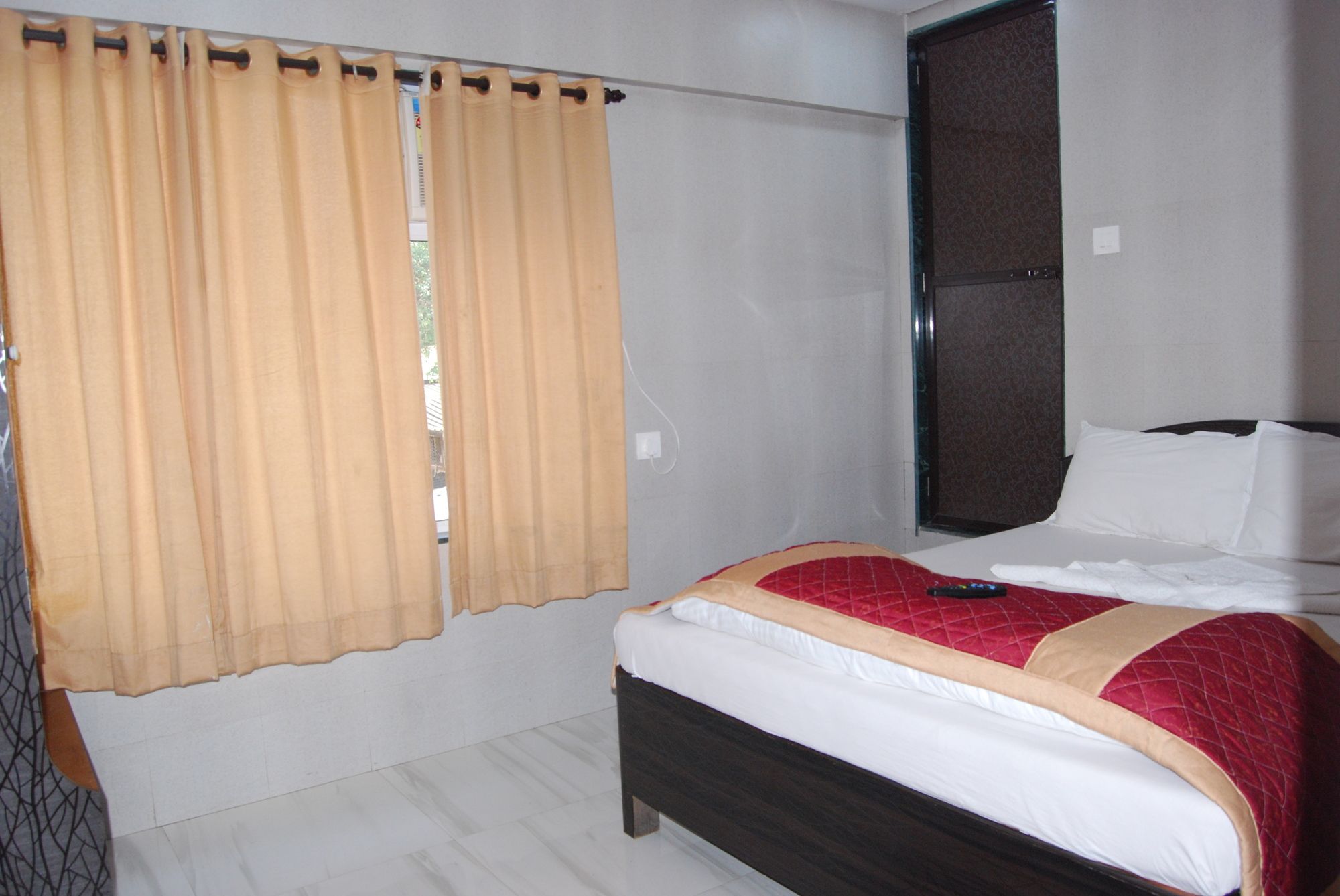 Фото Hotel Holiday Inn