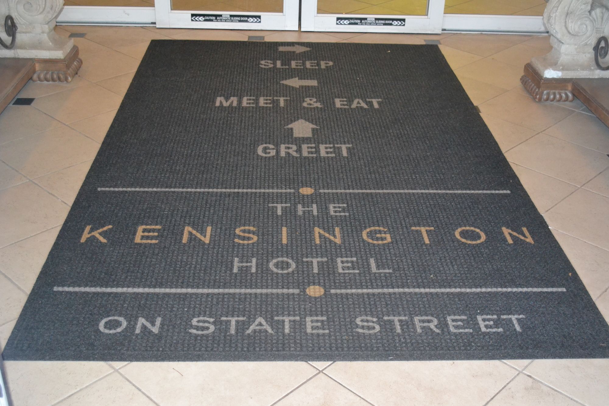 Фото The Kensington Hotel