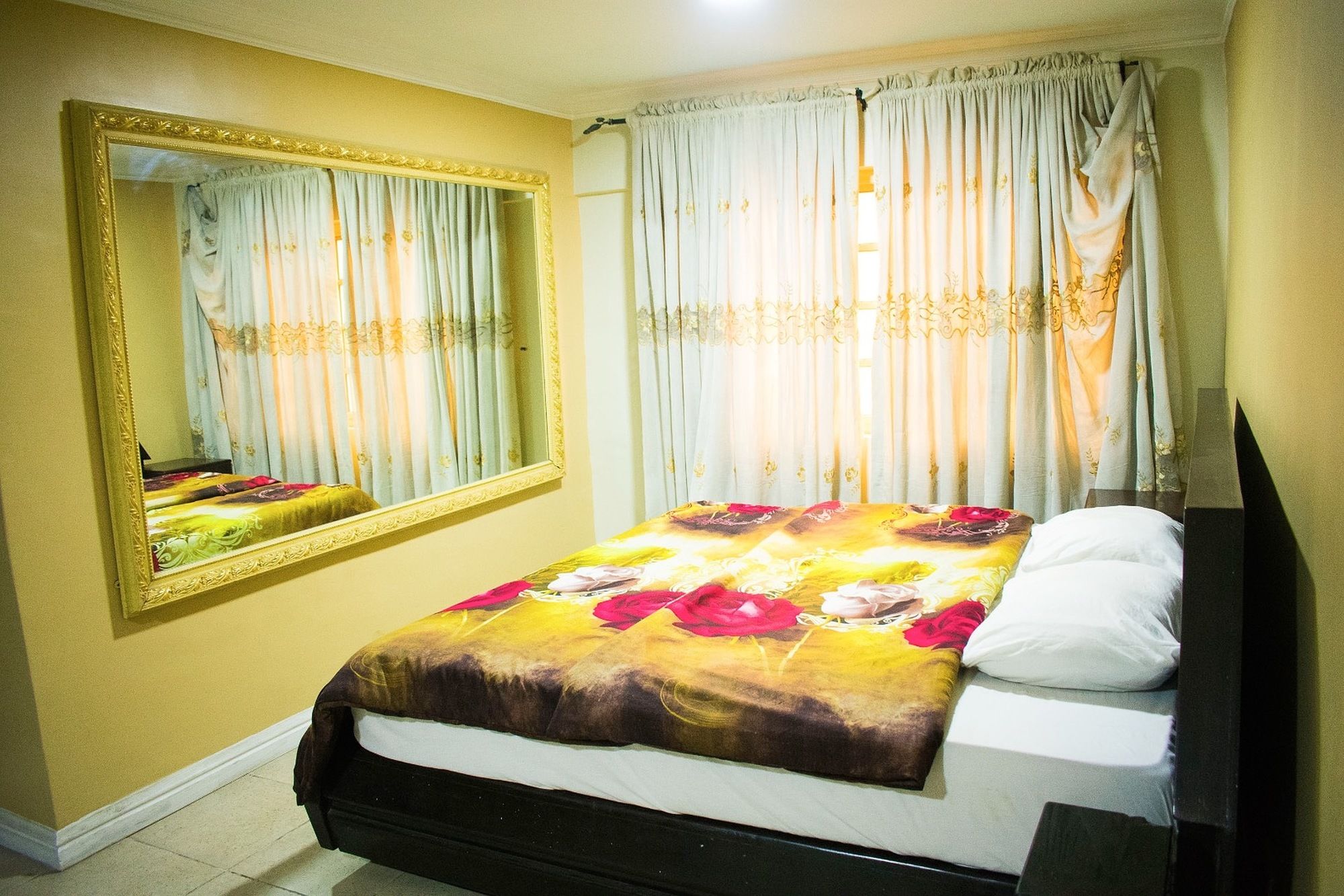 Фото Sugarland Apartments VI