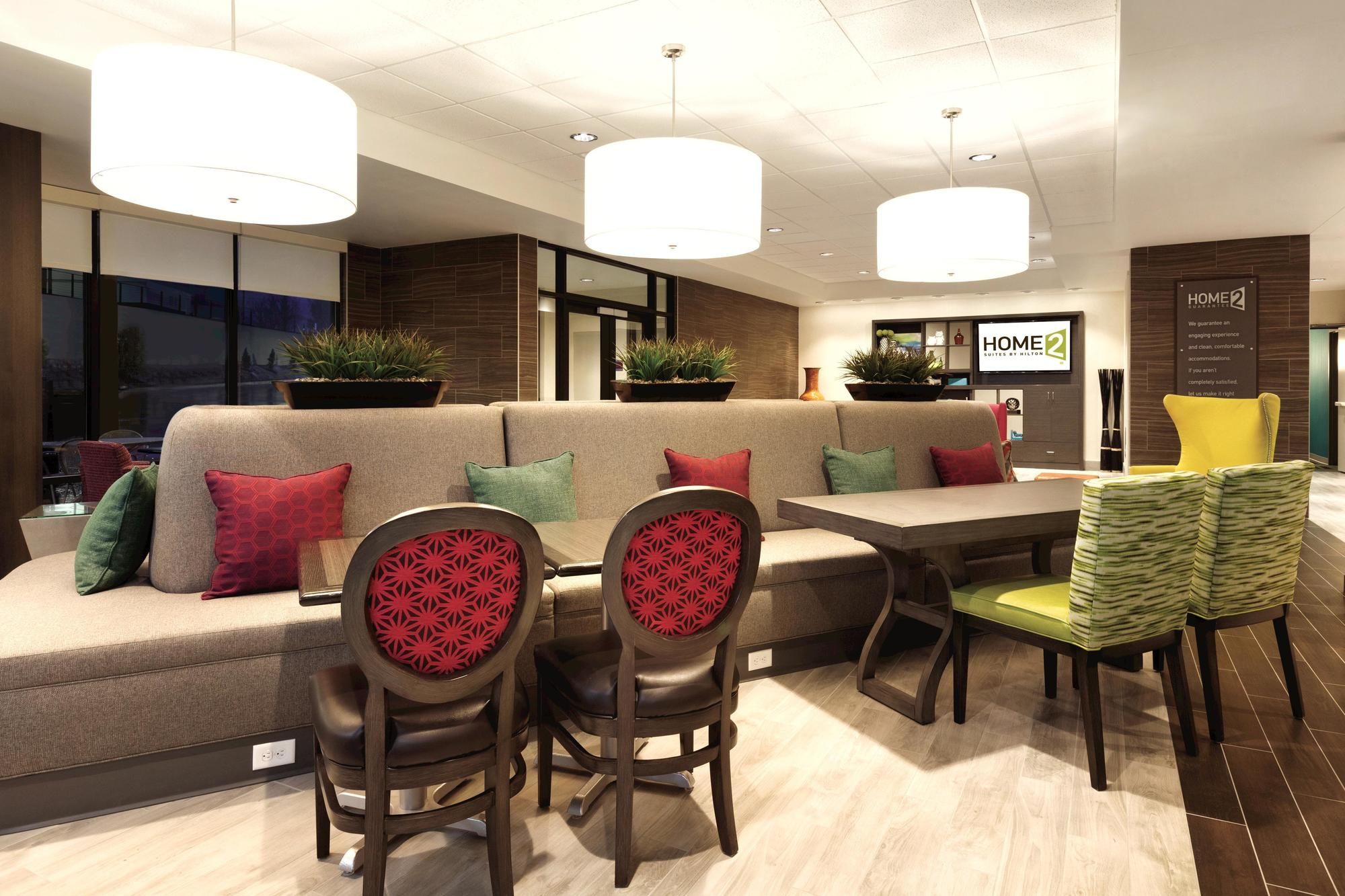 Фото Home2 Suites by Hilton Salt Lake City East