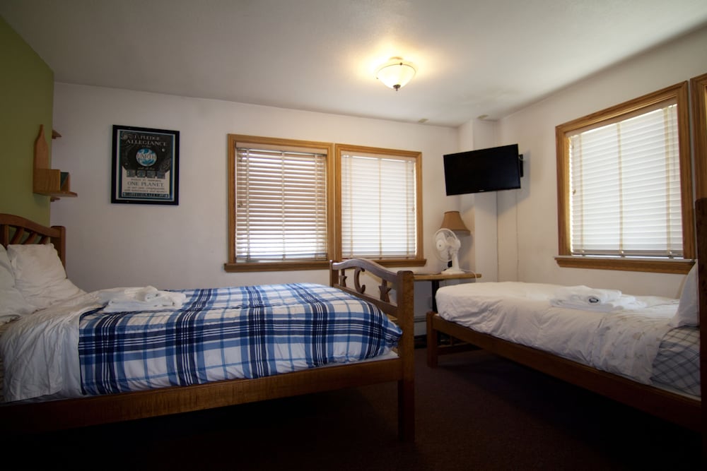 Фото Qupqugiaq Inn