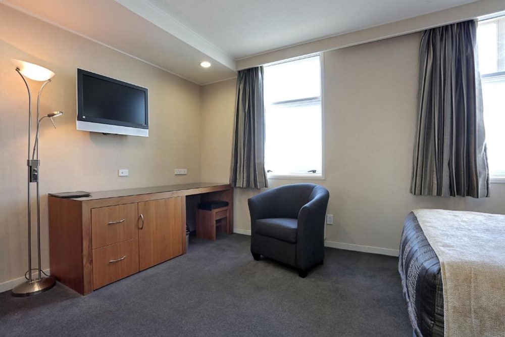 Фото Kelvin Hotel