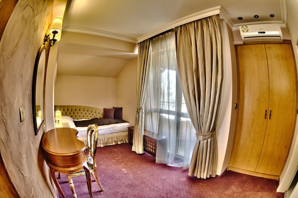 Фото Meg Lozenetz Hotel