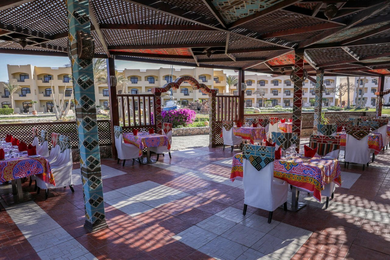Фото Blend Elphistone Resort