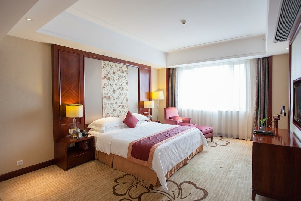 Фото Ramada Plaza by Wyndham Shaoguan City Centre