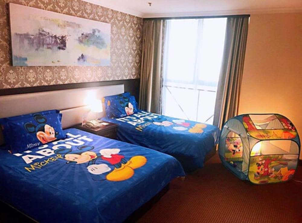 Фото Magnificent International Hotel Xintiandi People's Square