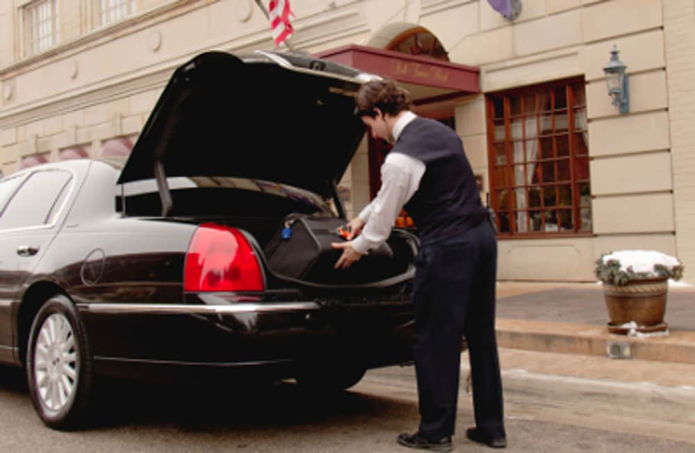 Фото Bell Tower Hotel