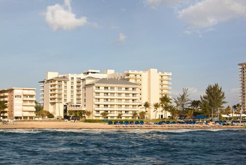 Гостиница Club Wyndham Royal Vista в Помпано Бич