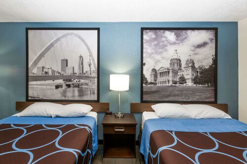 Гостиница Super 8 by Wyndham Urbandale/Des Moines Area