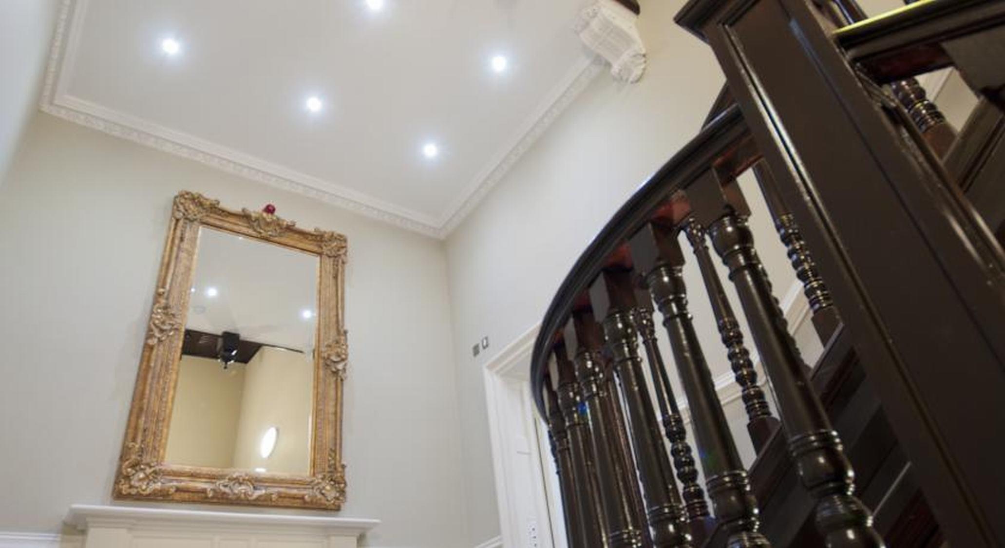 Фото Palmerston Suites