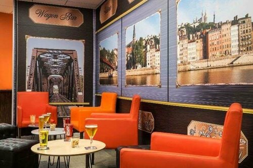 Гостиница Hôtel Victoria Lyon Perrache Confluence