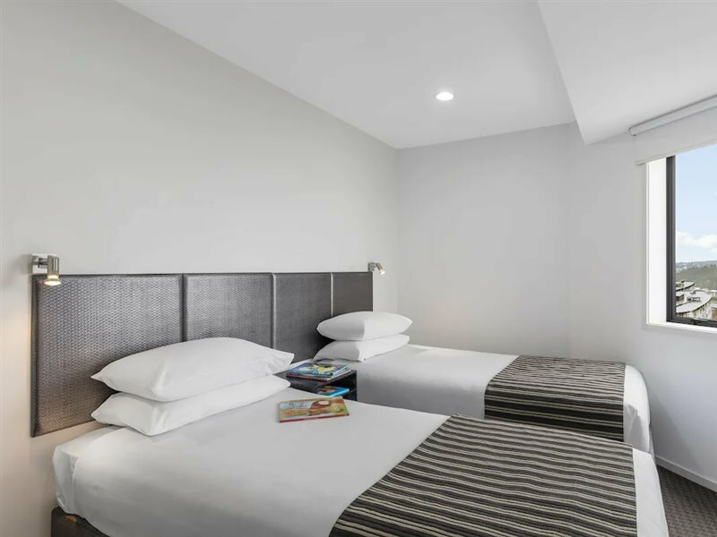 Фото Nesuto St Martins Apartment Hotel