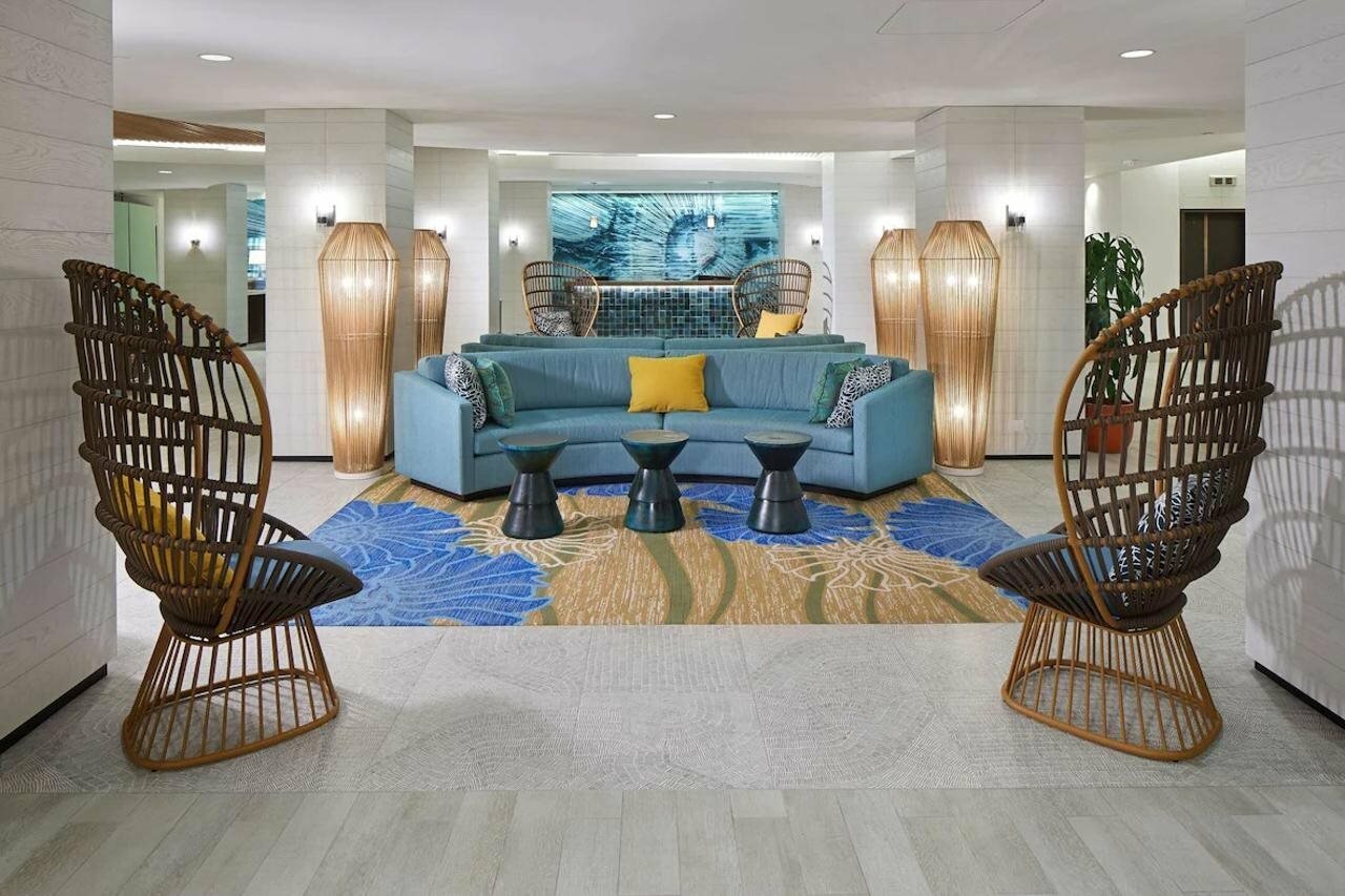 Фото Outrigger Waikiki Beachcomber Hotel