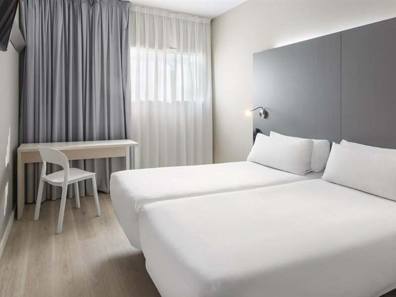 Фото B&b Hotel Mollet