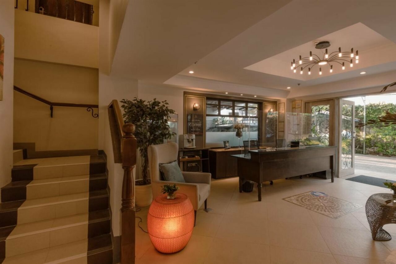 Фото Sta. Barbara Residence Hotel