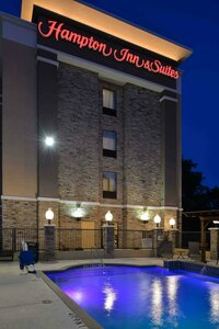 Гостиница Hampton Inn & Suites Dallas Market Center