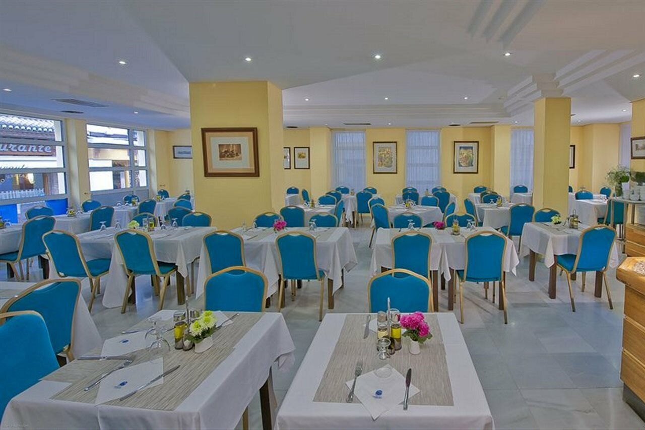 Фото Hotel Porcel Navas