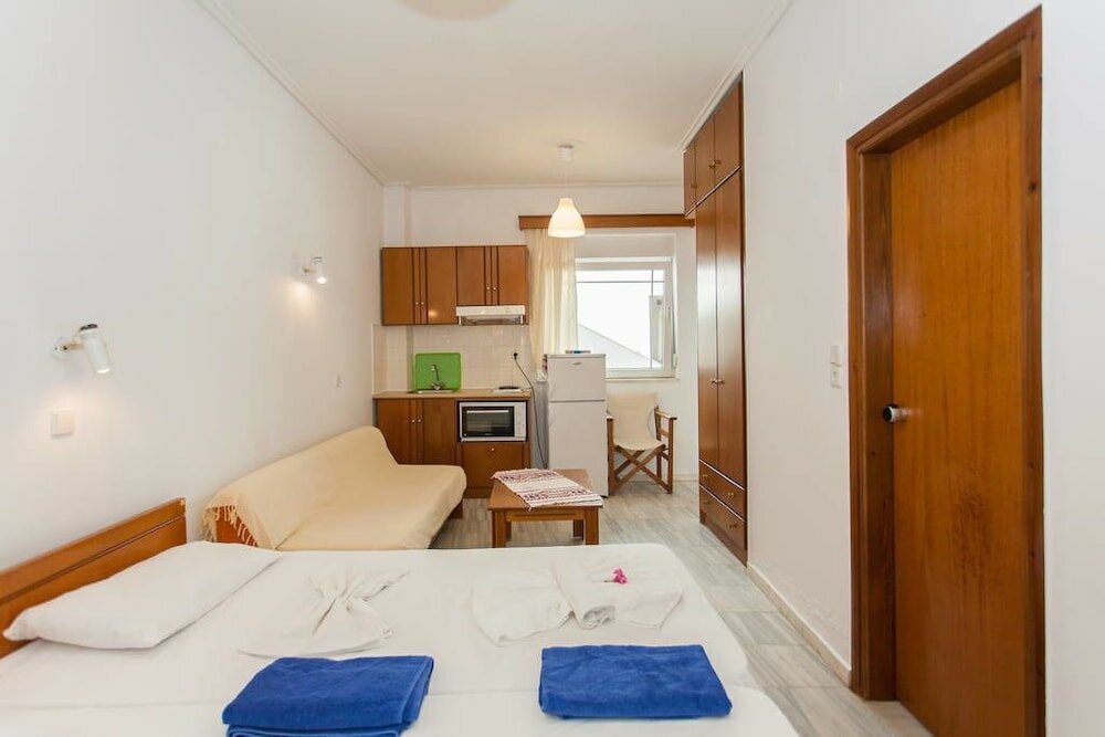 Фото Marathakis Apartments