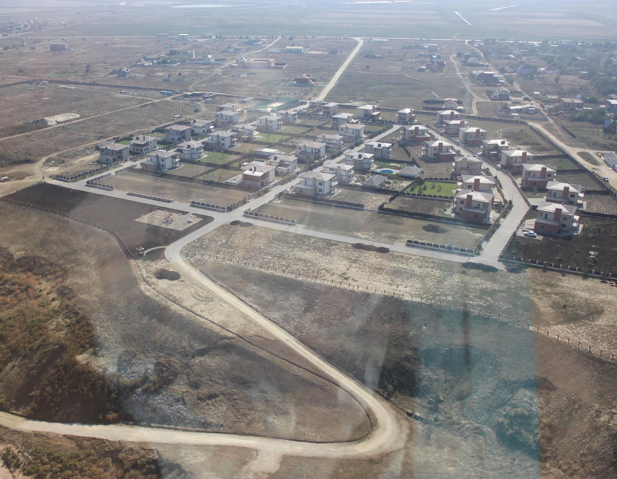 Фото Солнечный берег на улице Центральная 44