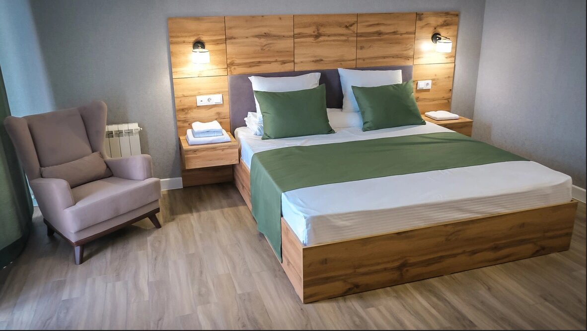 Фото отеля 1