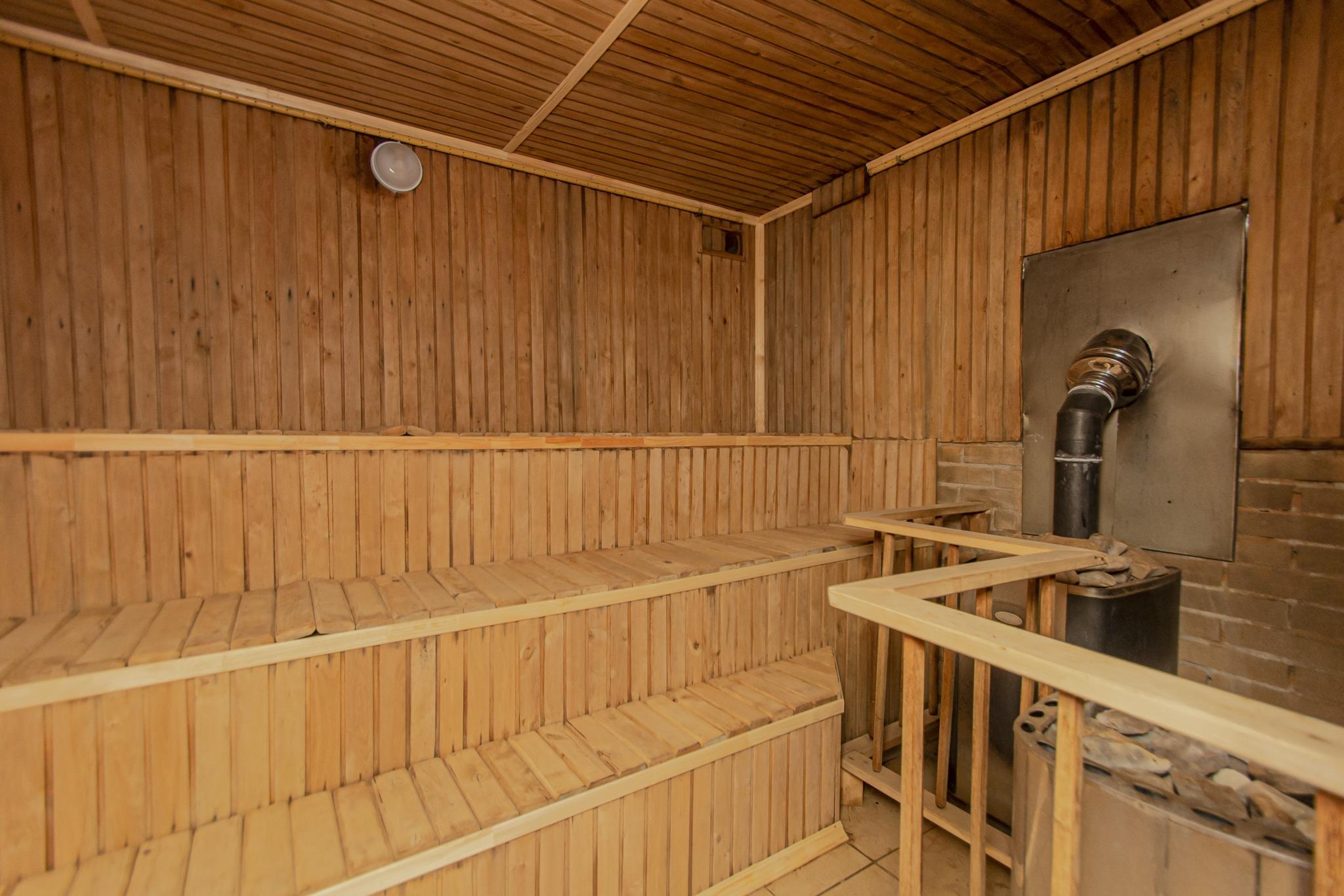 Фото Поле-отель Новая Салынь