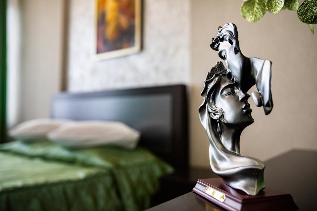 Фото Держава