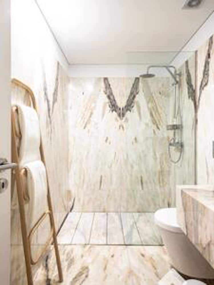 Фото Almad1 · Artsy Retreat in the Heart of Porto