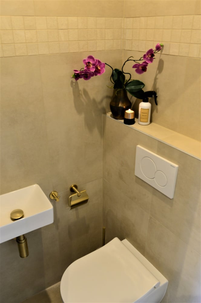 Фото Japandi Lofts Antwerp Old Town 2 Bdr