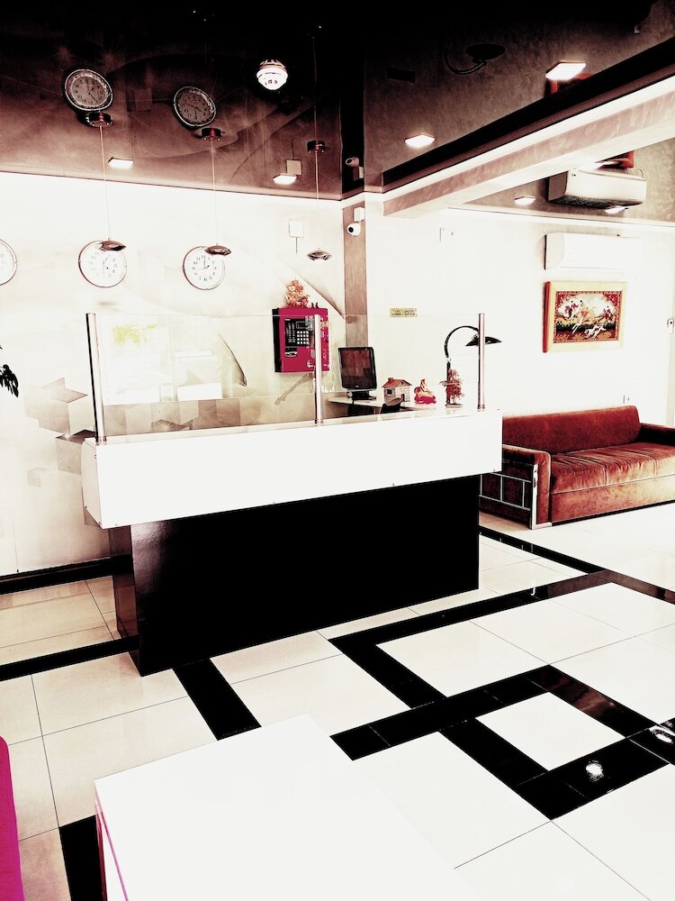 Фото Отель Batumi Inn