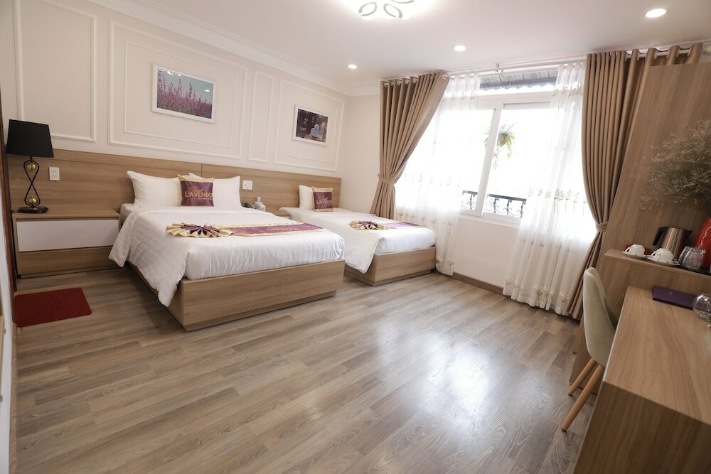 Фото Sweet Lavender Hotel