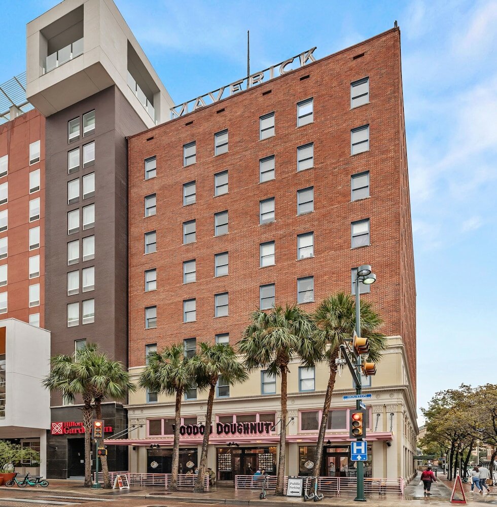 Фото The Maverick, powered by Placemakr - River Walk