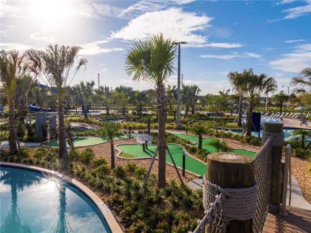 Фото Fantasia @ Storey Lake by Shine Villas № 408