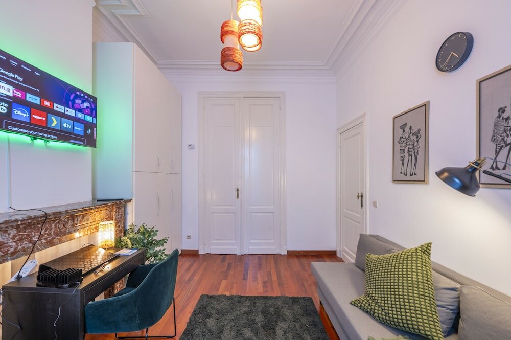 Фото Euro Edens Bed & Breakfast