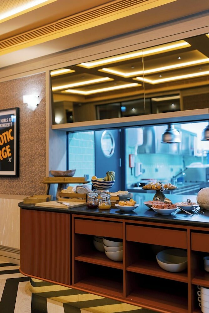 Фото Hotel Aliados