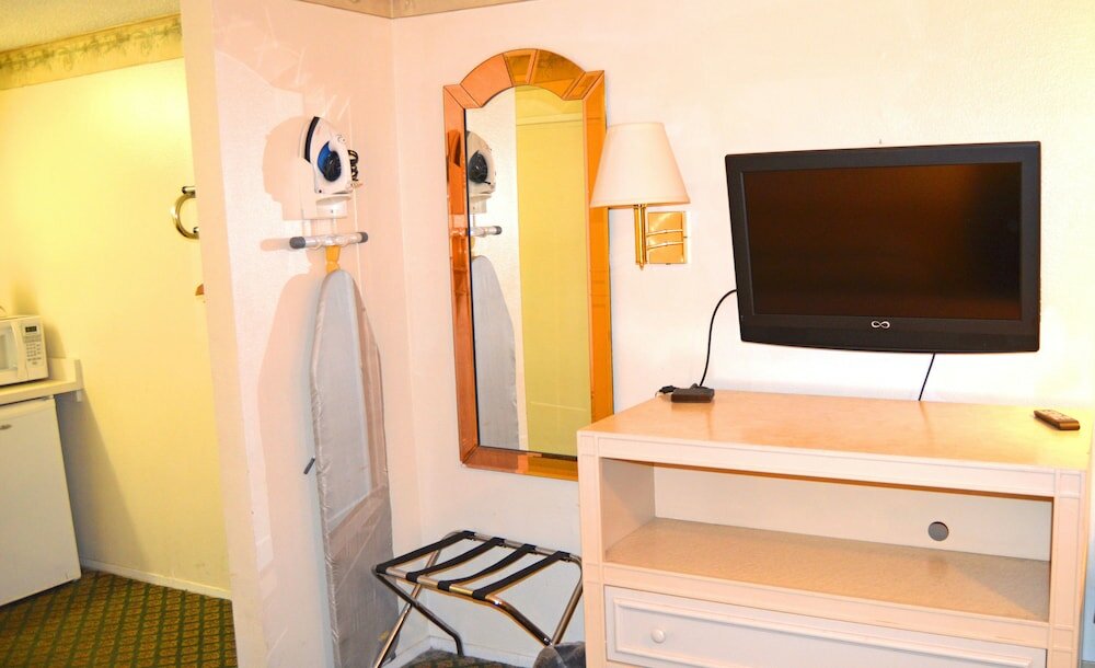 Фото Town House Motel