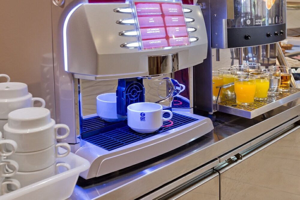 Фото Aparthotel GHT Tossa Park