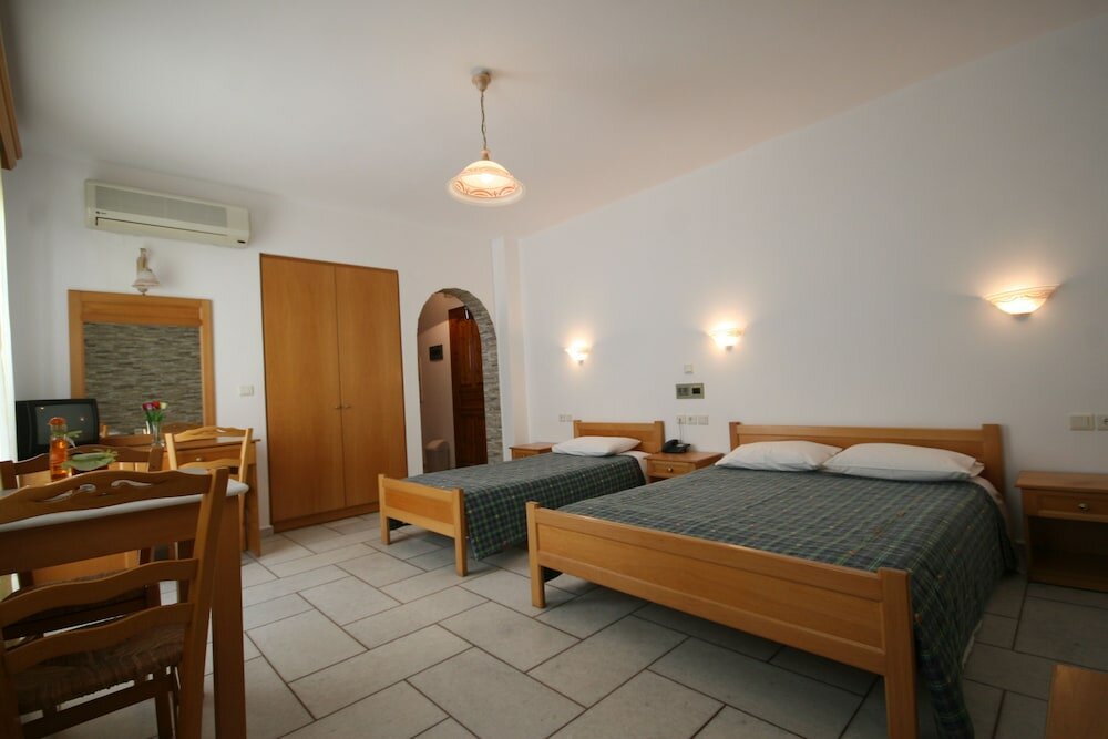 Фото Aegeon Apartments