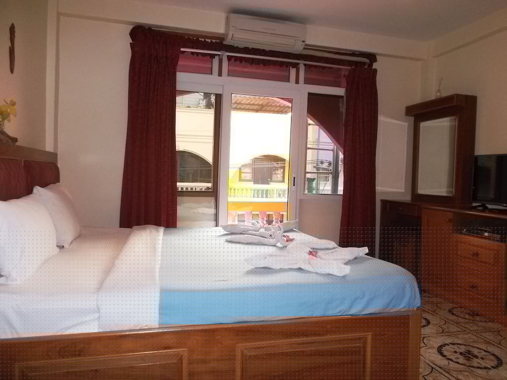 Фото Chaiyapoon Inn