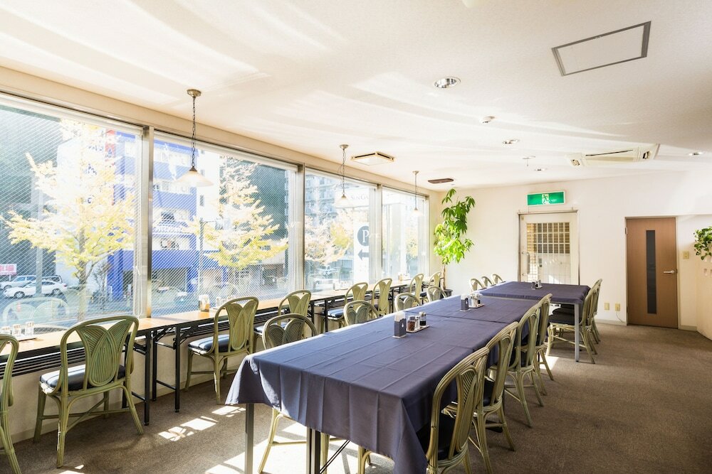 Фото Hotel Sungarden Matsuyama